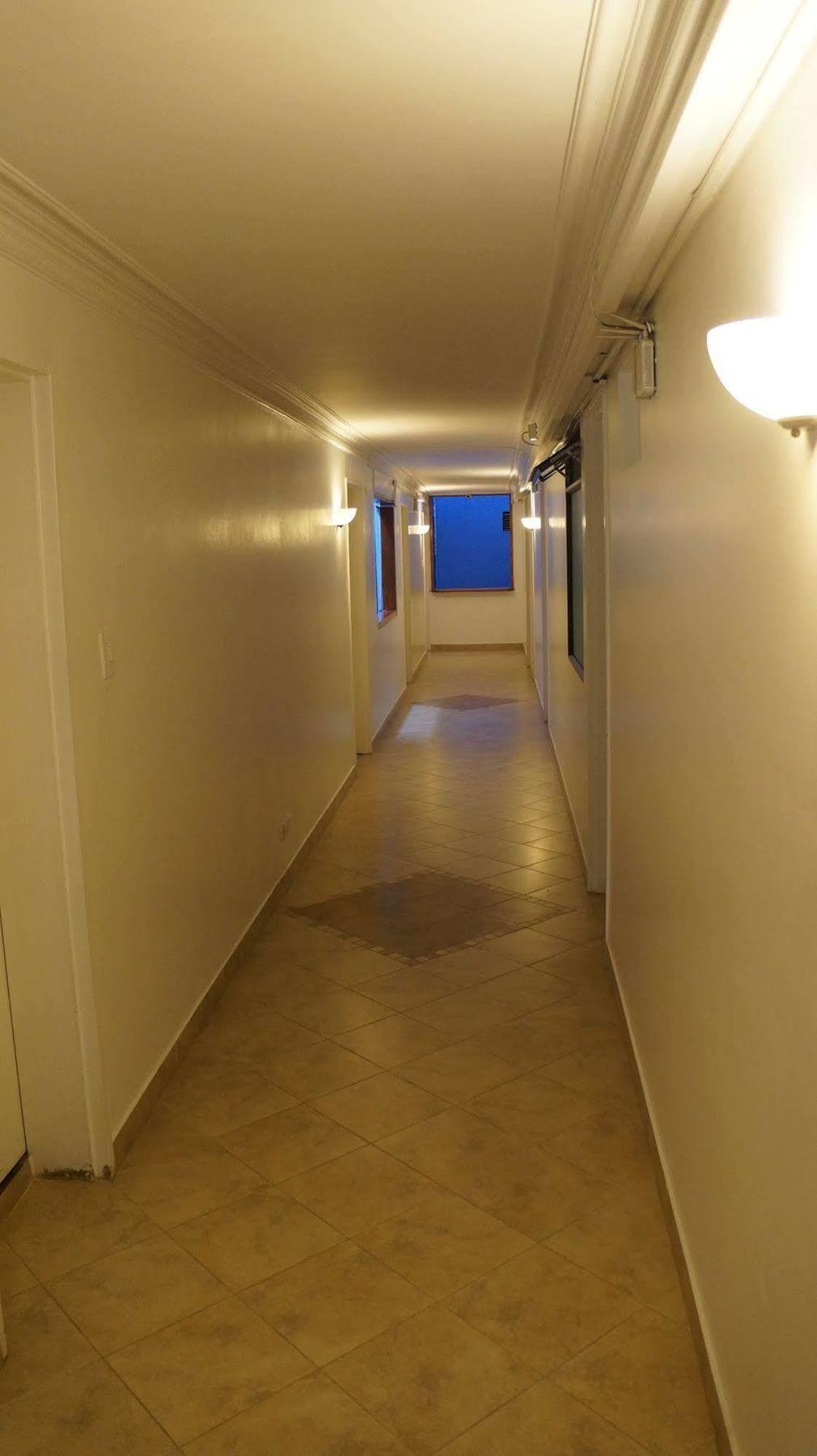 Hotel Lukas 麦德林 外观 照片